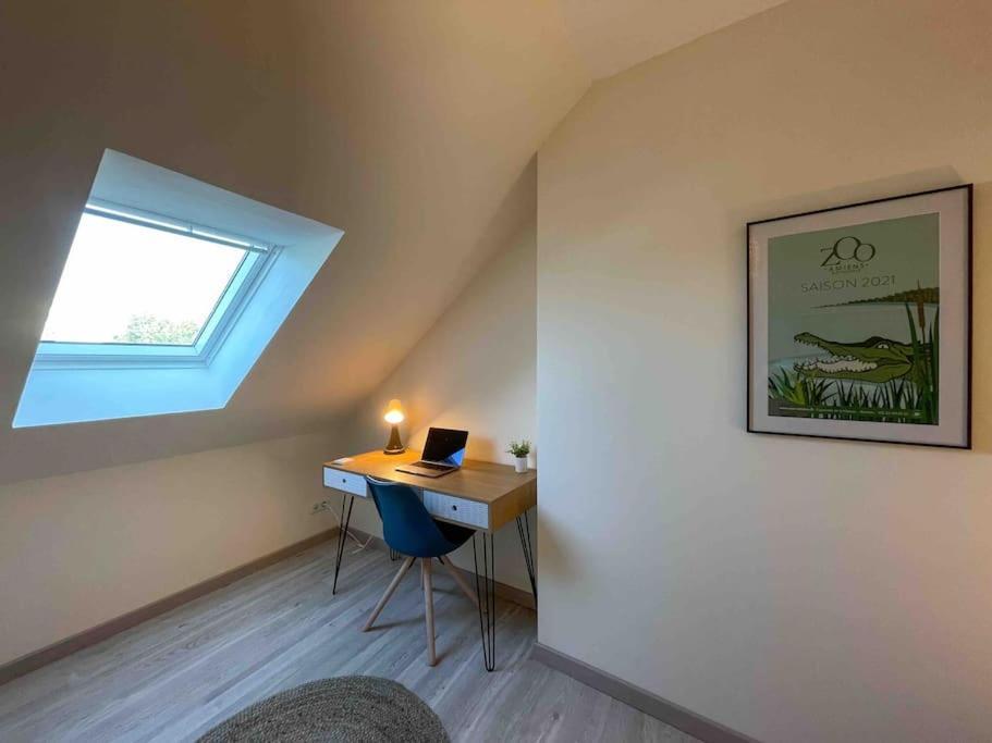 4 Chambres - Grande Maison - Parking - Jardin Амиен Екстериор снимка