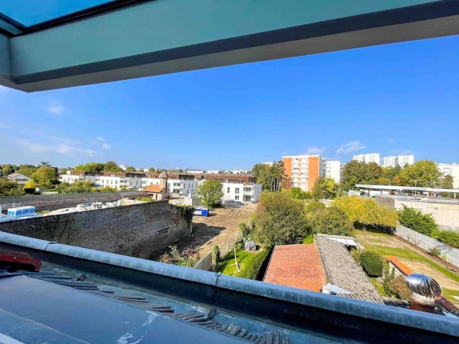 4 Chambres - Grande Maison - Parking - Jardin Амиен Екстериор снимка