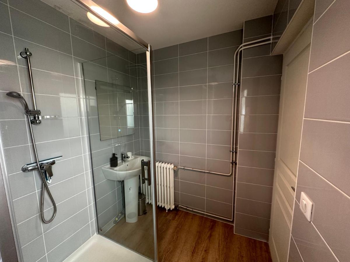 4 Chambres - Grande Maison - Parking - Jardin Амиен Екстериор снимка